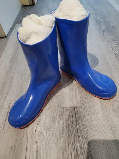 Neuf- bottes pluie 2/3 junior, View more