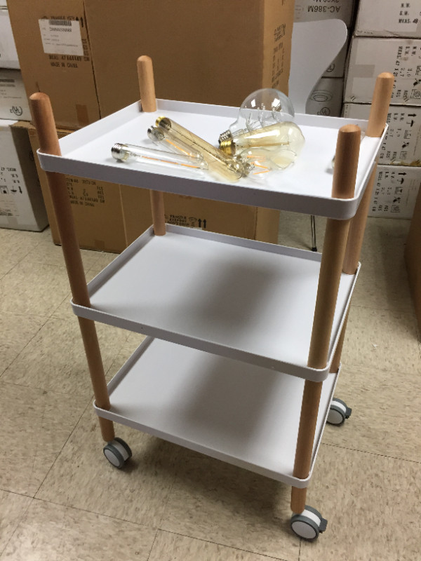 White and Wood Serving Rolling Cart Table Tray for Storage Rack dans Buffets et vaisseliers  à Longueuil/Rive Sud - Image 2