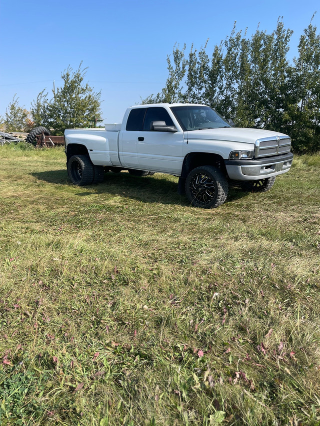 1998 Dodge 3500 12V in Cars & Trucks in Strathcona County