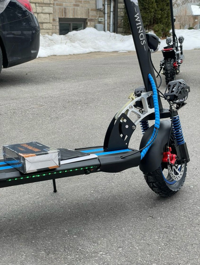 ⭐️⭐️All Terrain Foldable E-scooter⭐️⭐️ in eBike in City of Toronto - Image 3