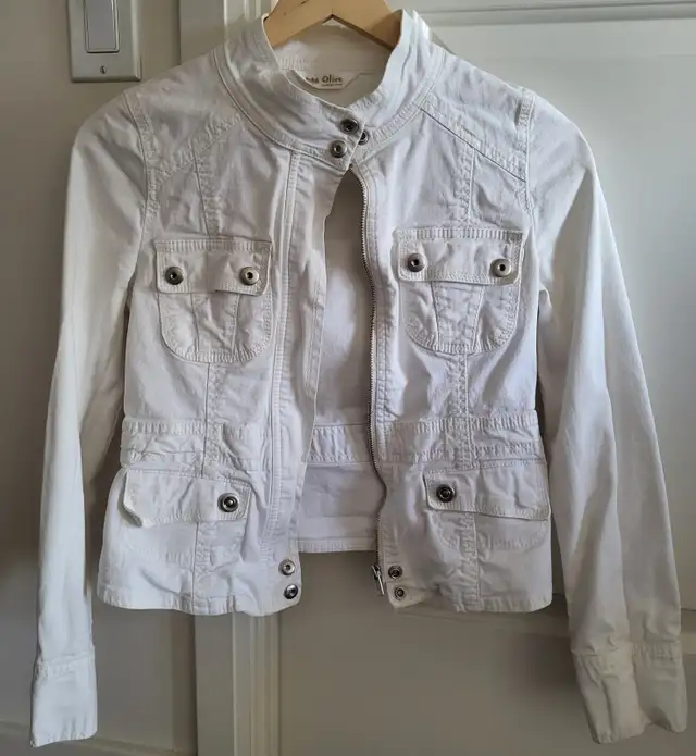 Women's clothes, shorts, leggings, etc. in Women's - Bottoms in City of Toronto - Image 6