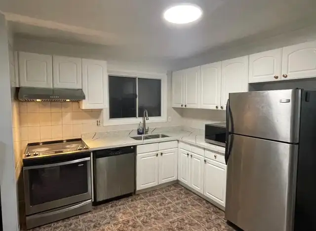 1 bedroom  in Long Term Rentals in City of Toronto - Image 7