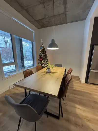 HellOo✨, Je cède mon bail, ma chambre sera disponible à partir du 1 FÉVRIER 2026 ( peut se discuter...