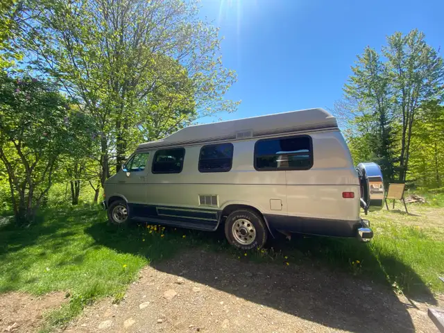 ROADTREK 190 VERSATILE - DODGE RAM 250 in RVs & Motorhomes in Sherbrooke - Image 5