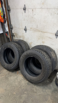 LT275/65/18 Farroad Arctic Stu99 Snow tires