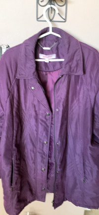 Ladies 3/4  winter coat (Beautiful purple)