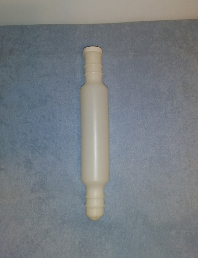 Vintage Tupperware Fill n Chill Pastry Roller Rolling Pin B1003 in Kitchen & Dining Wares in Truro - Image 2