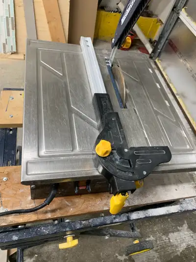  Mastercraft wet tile saw, View more