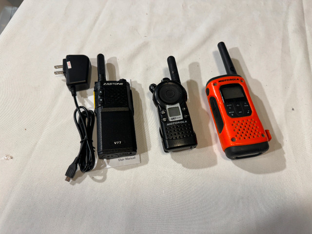 3x Random Walkie Talkie Radios in General Electronics in Mississauga / Peel Region