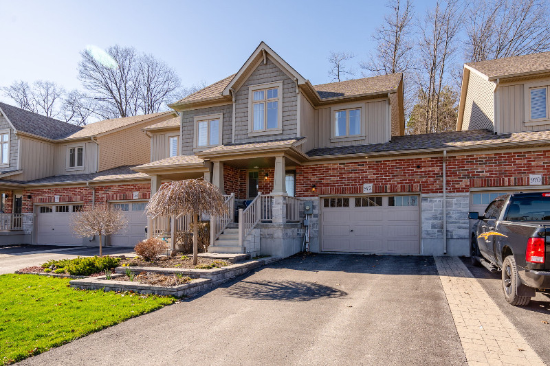 Impeccably Maintained Family Home - 927 Cook Drive, Midland, ON in Houses for Sale in Barrie