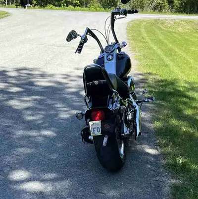 This bike is originally from the US and still has “miles” vs “km”. Approximately 30k on original mot...