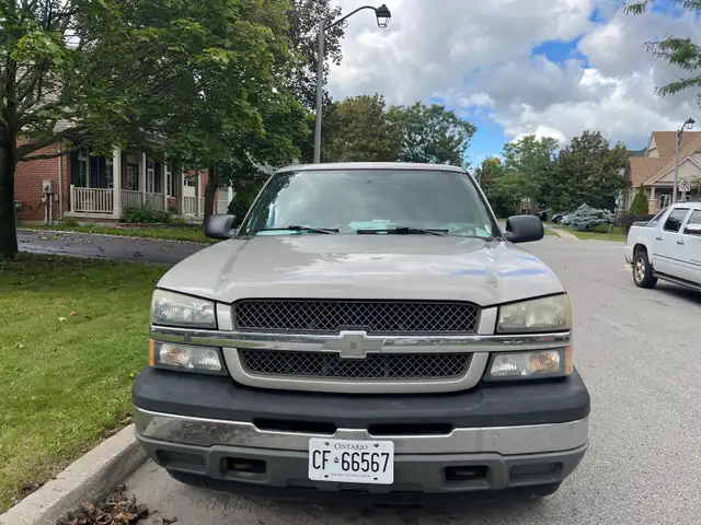 2005 Chevy Silverado stepside v8559287567155220481