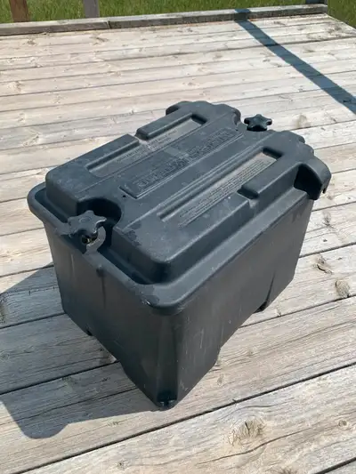 NOCO marine battery box holds two six volt batteries. Can be used for marine or RV applications. I u...