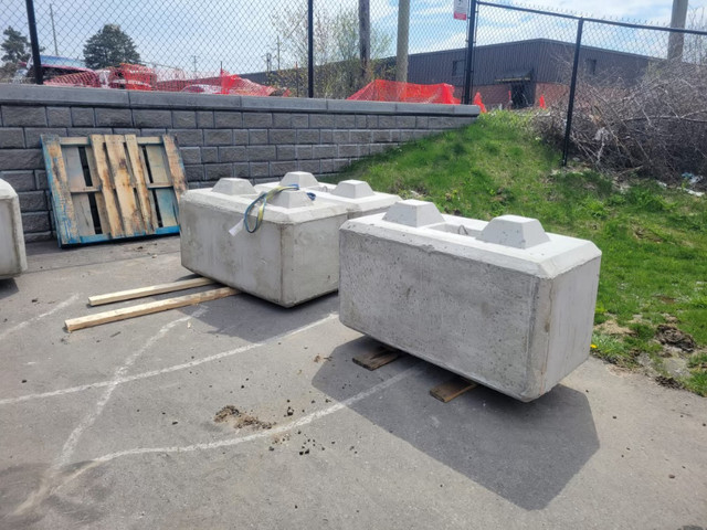 Large concrete blocks 2x2x4 feet 2400 lbs back-hauled from GTA | Other  Business & Industrial | North Bay | Kijiji