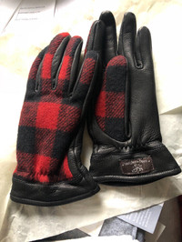 Ugg/Woolrich McClaine buffalo plaid leather/wool gloves. $230!