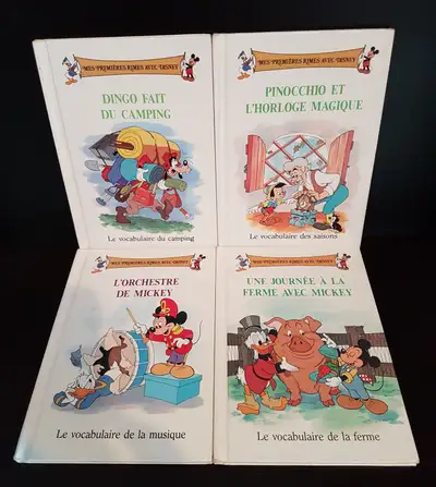 4 livres Disney, Collection Mes premières rimes avec Disney. Livres de vocabulaire en français. Vend...