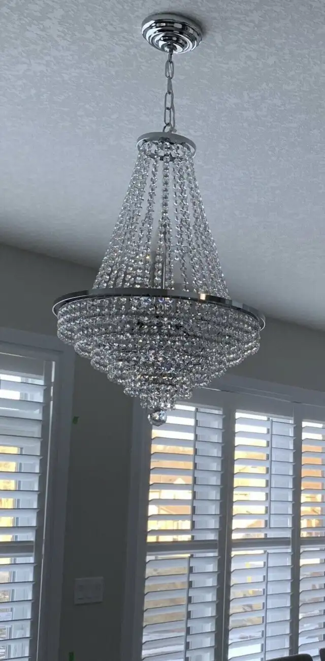 Delisle 8 Light Empire Chandelier in Indoor Lighting & Fans in Kitchener / Waterloo - Image 2