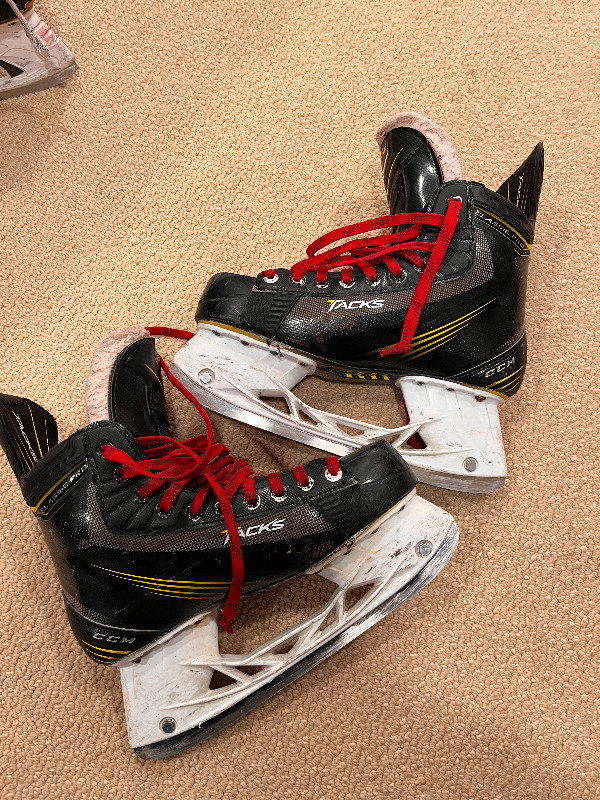 Skates CCM Classic Pro Tacks  size 6.5 in Skates & Blades in North Bay