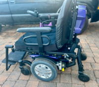 Used Quantum Edge HD Power Chair for Sale