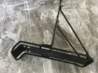 Porte-bagages pour vélos / Bike Pannier Rack, View more