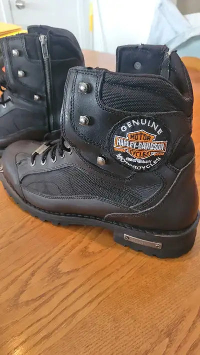 ont été payé $350 Bottes harley-davidson pointure 11 1/2 État-comme neuve