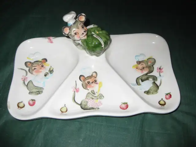 PLUSIEURS ARTICLES EN PORCELAINE in Arts & Collectibles in Laval / North Shore - Image 11