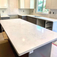 [Winter Sale Available] Quartz Countertop and Custom Cabinets