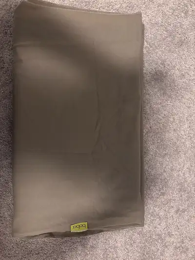 Boba Classic Baby Wrap in excellent and like new condition (used once - pictures of wrap in use are...