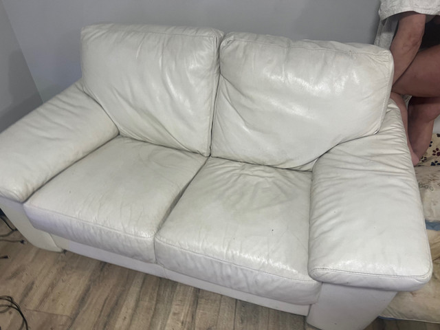 2 white leather couches in Couches & Futons in Abbotsford