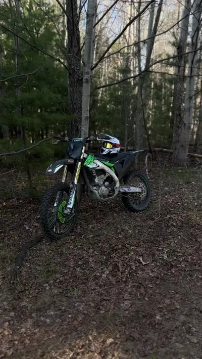 Selling/trading my 2021 kx450f. Price is negotiable 40 hours total, suspension dialed in. Never race...
