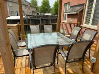 Patio 8-seat table + chairs