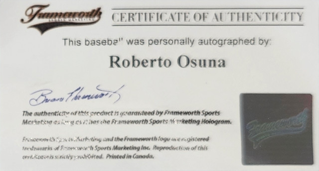 Roberto Osuna autographed baseball in Arts & Collectibles in Markham / York Region - Image 3