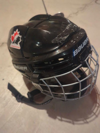 Bauer Prodigy Youth helmet