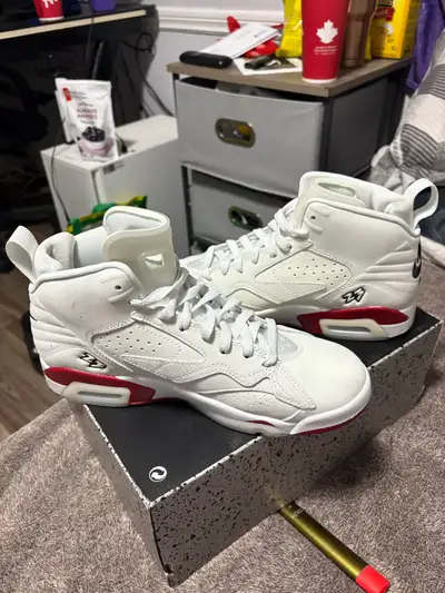 female size 9 Nike air shoes, View more