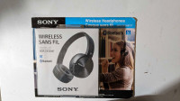 Sony MDR  zx330bt headphones 