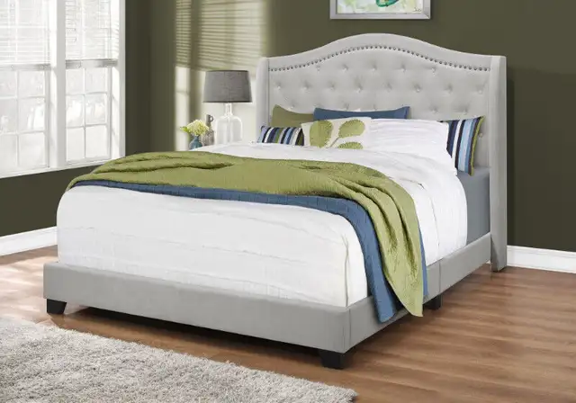 BED AND HEADBOARD SALE (READ THE ANNOUNCEMENT)62863280473219123