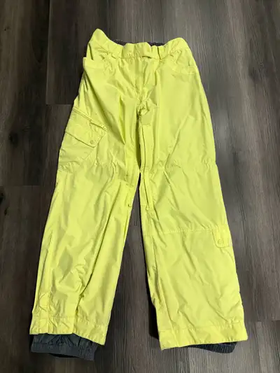 women’s size L snow pants, View more
