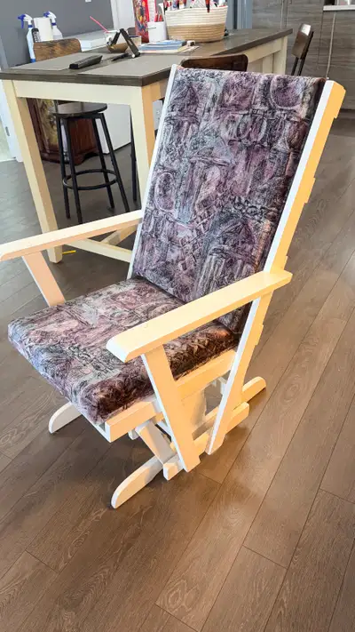 chaise berçante, View more