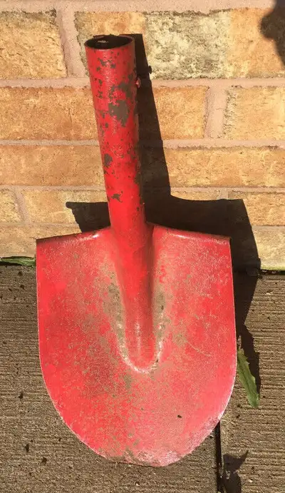 Shovel Head: $5.00 Canada Tempered