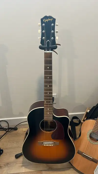  Epiphone Inspired by Gibson J-45 EC, View more
