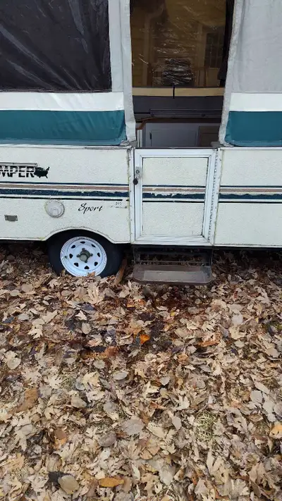 1999 scamper RV for sale Comes with 3 new tires (including spare)just installed last year. Interior...