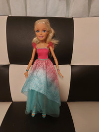 Barbie doll 19 inches 