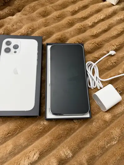 Apple iphone 13 pro max factory unlocked White silver, View more