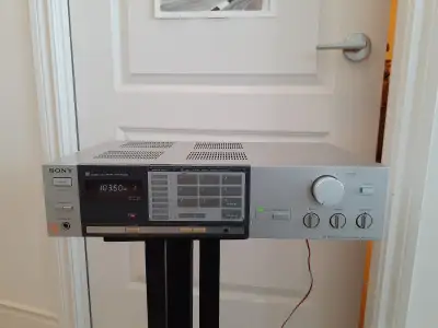 Classic Sony Stereo Receiver Model STR-VX22 (Made in Japan), View more