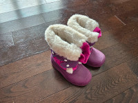Baby Toddlers  Girl Snow Boots (size 5)