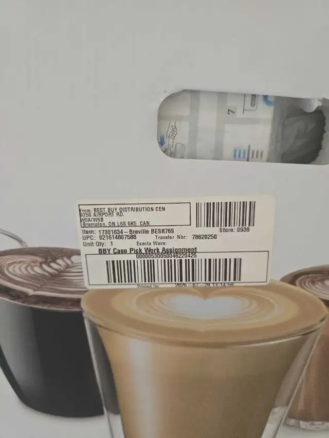 Breville Barista Express Impress- BES876SST in Coffee Makers in Mississauga / Peel Region - Image 5