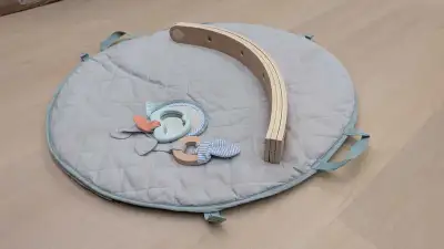 Ingenuity Cozy Spot Reversible Duvet Activity Gym, View more