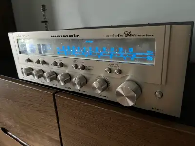 Marantz Model 1550L 50-Watt Stereo Solid-State Receiver 1978 - 1, View more