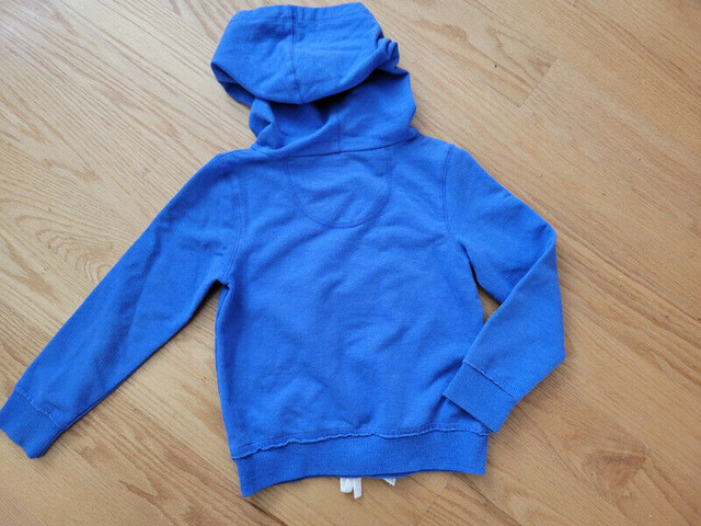 Hoodie JOE FRESH / Fille / 5 ans / comme neuf! dans Vêtements - 5T  à Longueuil/Rive Sud - Image 2