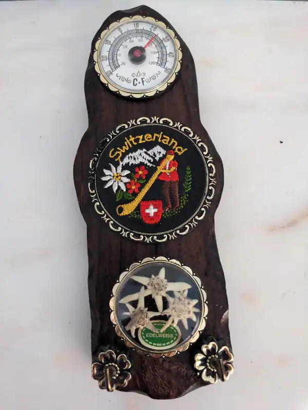 Vintage Switzerland Wall 3 ornate thermometer key holder in Arts & Collectibles in City of Toronto - Image 7